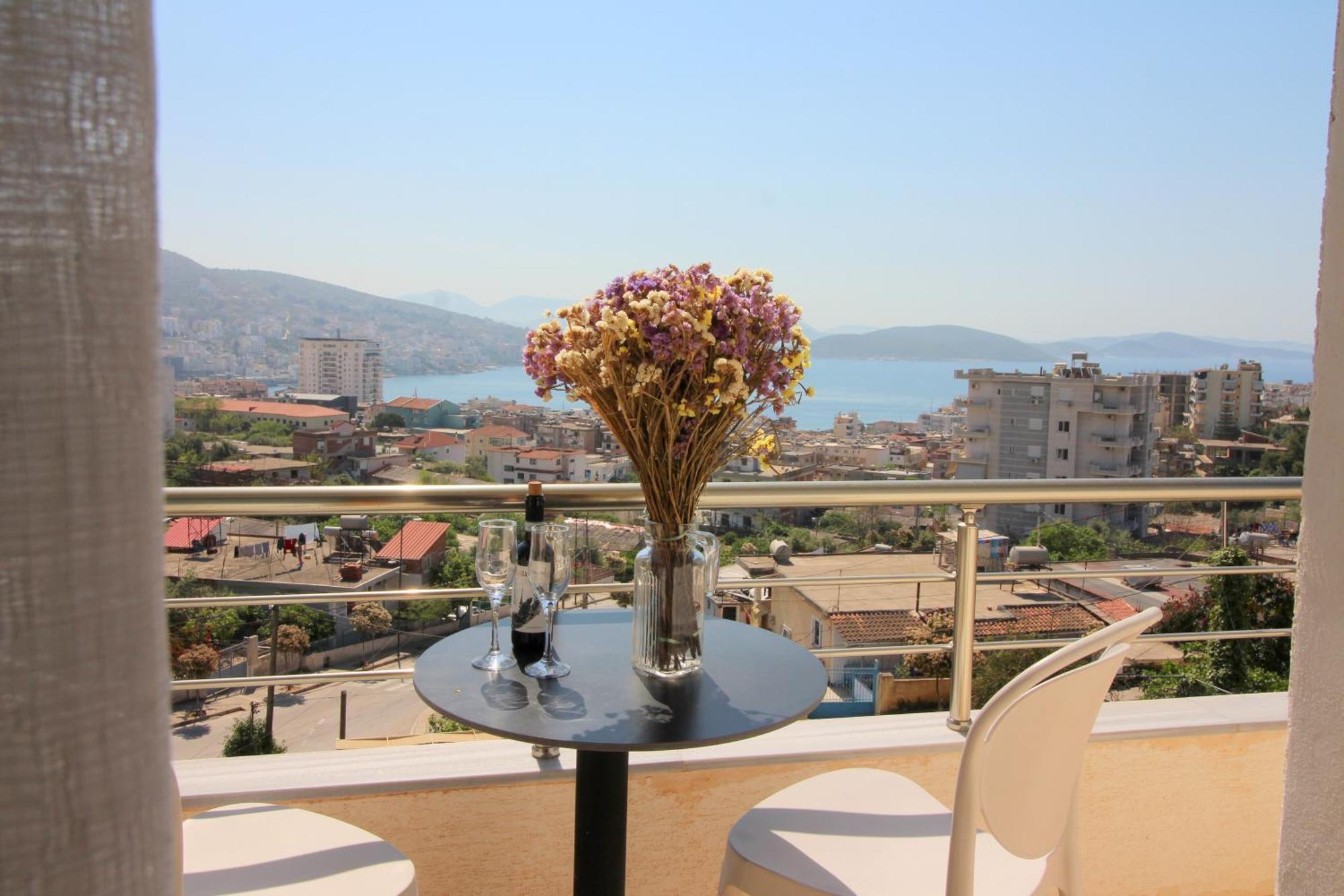 Garden Villa Eva Sarandë Exterior foto