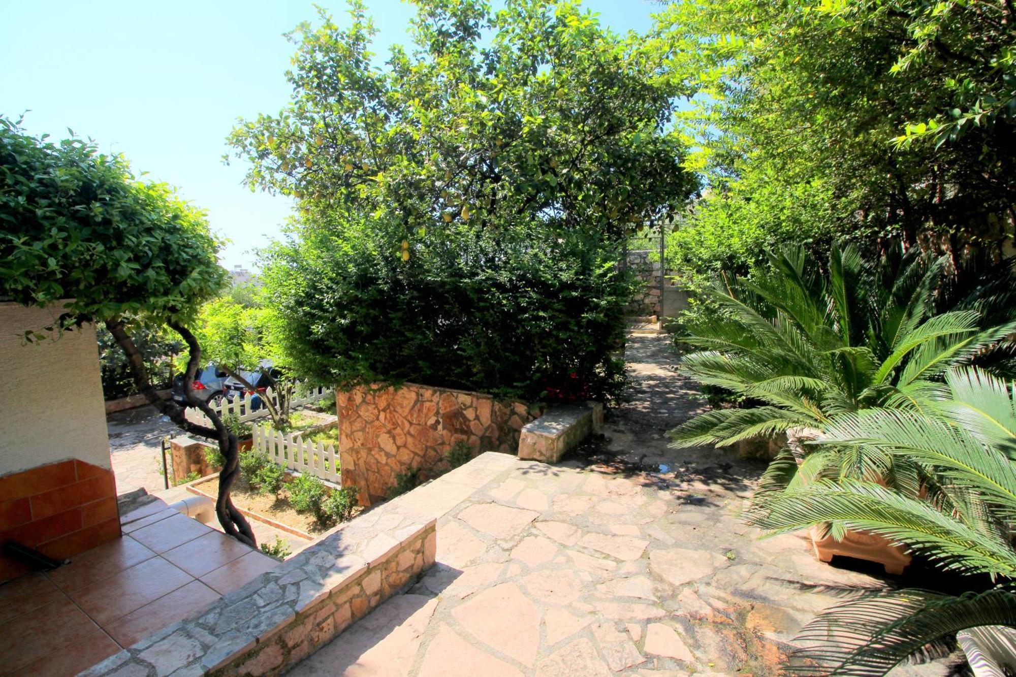 Garden Villa Eva Sarandë Exterior foto